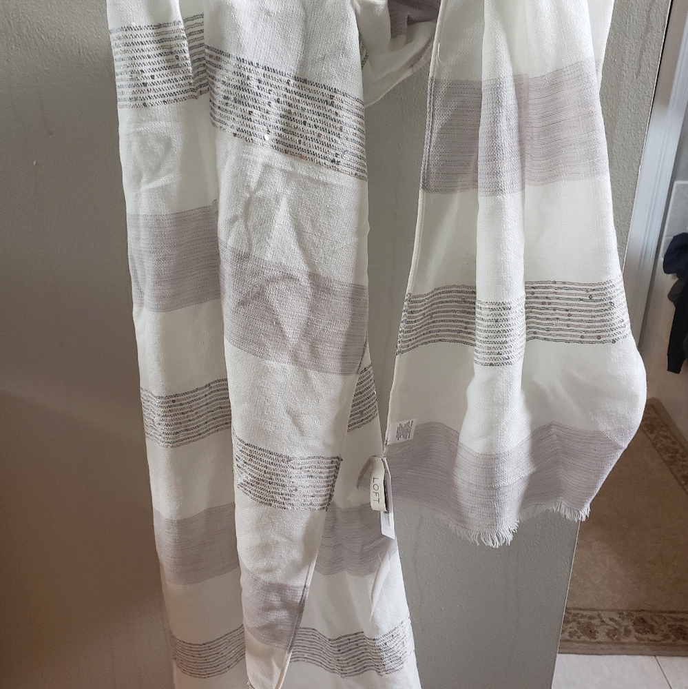 Loft lightweight scarf